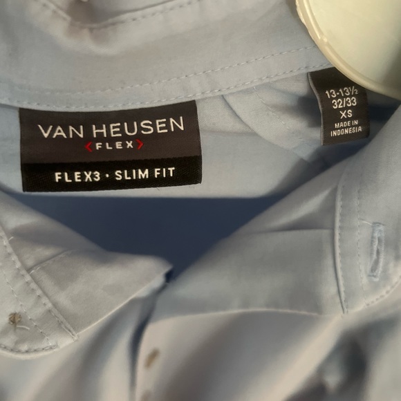 Blue button up long sleeve dress shirt - Picture 3 of 3